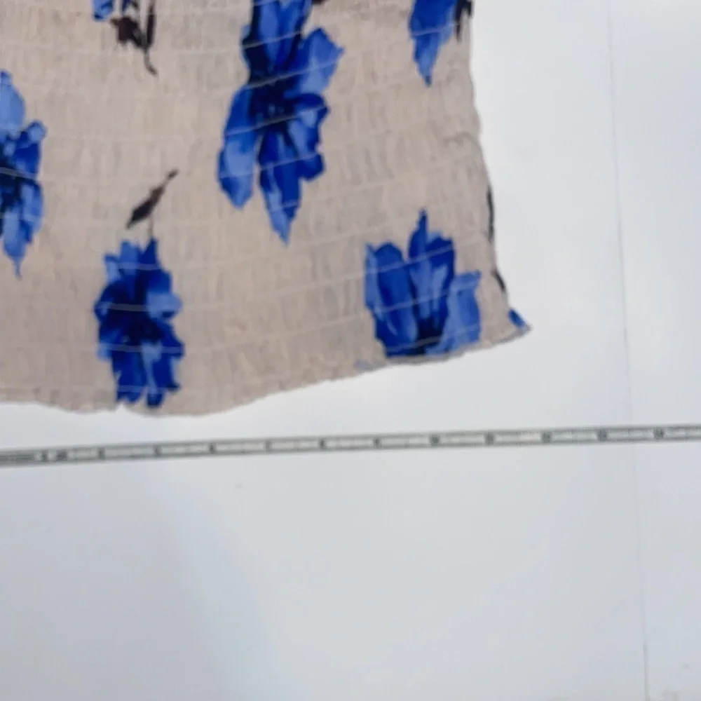 Lulus medium - Picture 3 of 4